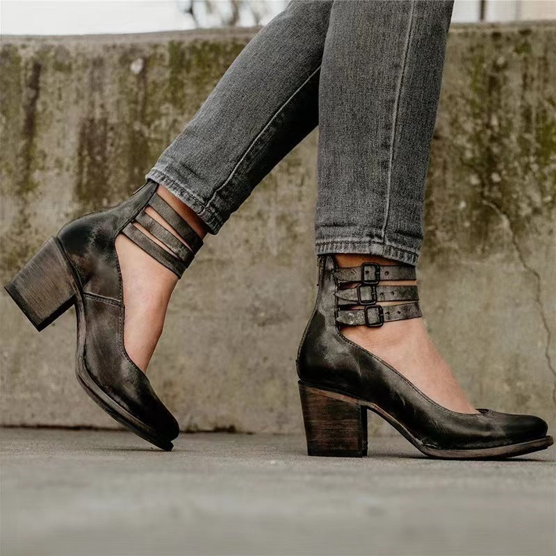 Zeitlose Vintage-Lederpumps 