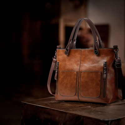 Lilia | Klassische Schultertasche