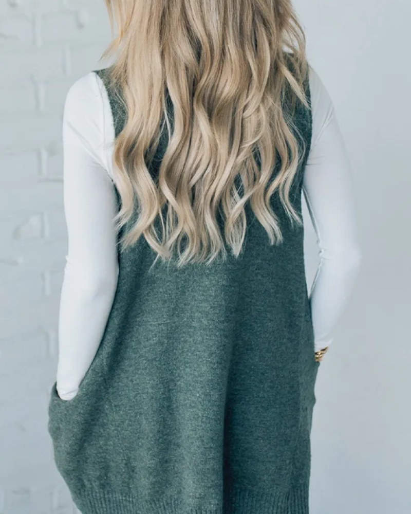 Arola – Kuschelige Strickweste 