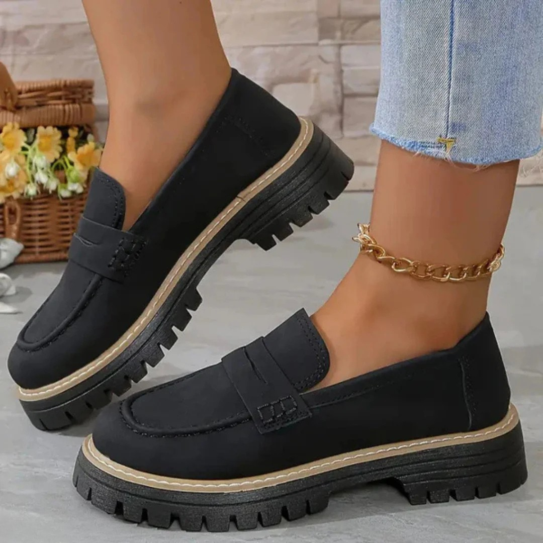 Chaye – Matte Schuhe im britischen Stil 