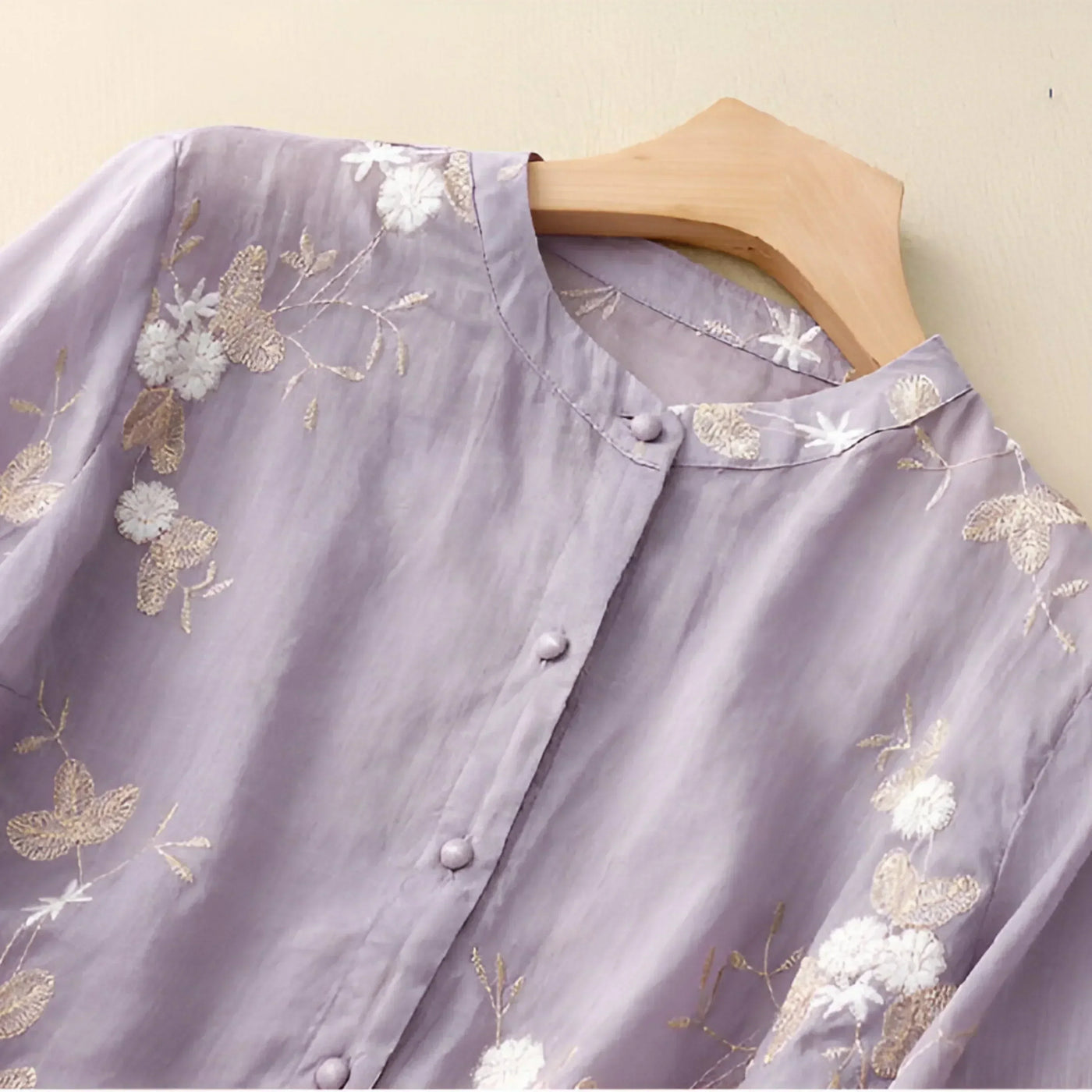 Celest – Baumwolltop mit Blumenstickerei 