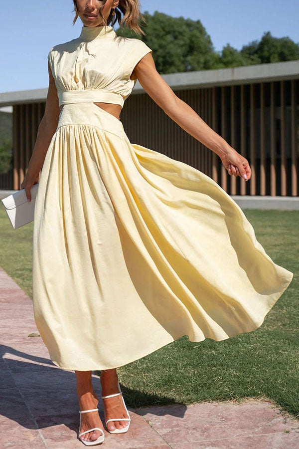 Solea – Stylisches Cut-Out-Kleid