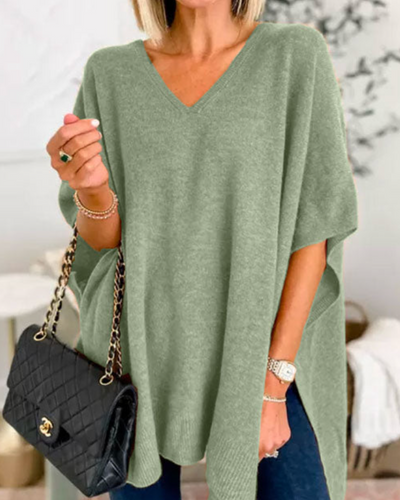 Erica – Locker sitzender, einfarbiger Poncho-Pullover mit V-Ausschnitt 