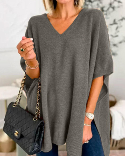 Erica – Locker sitzender, einfarbiger Poncho-Pullover mit V-Ausschnitt 