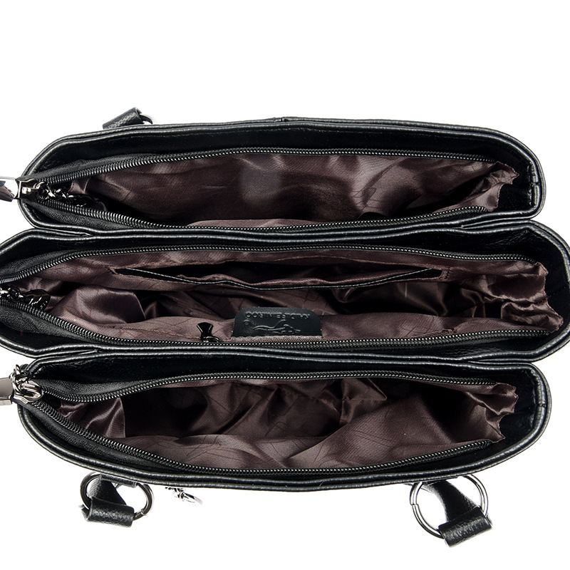 Avela – Umhängetasche aus weichem Leder 