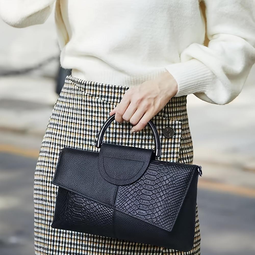 Kassandra | Handtasche mit opulentem Krokodilmuster