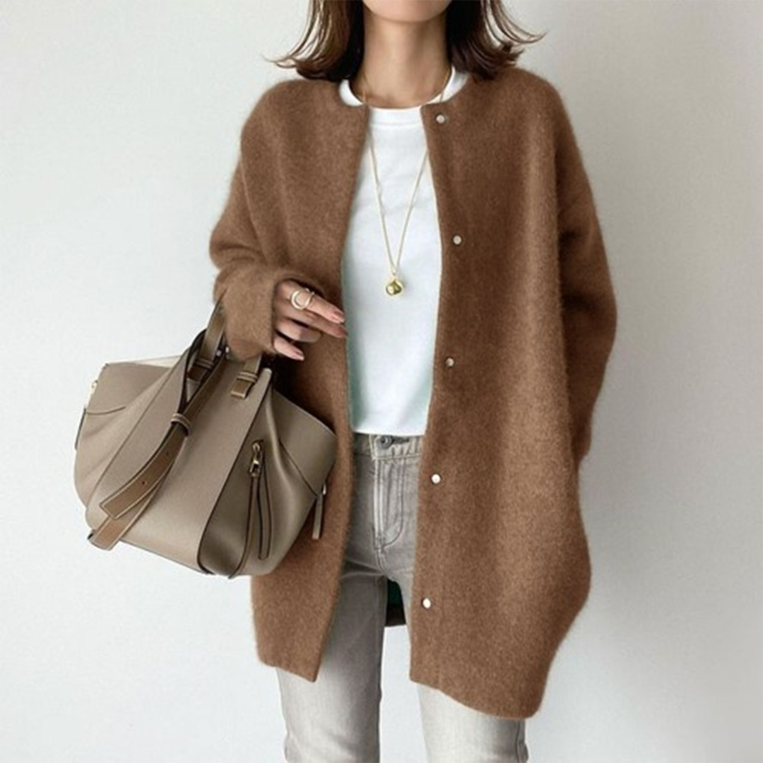 Ella – Schicke und stylische Strickjacke