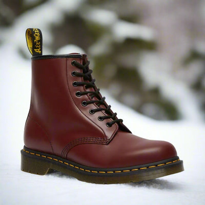 Niedrig geschnittene Alltagsstiefel aus Leder