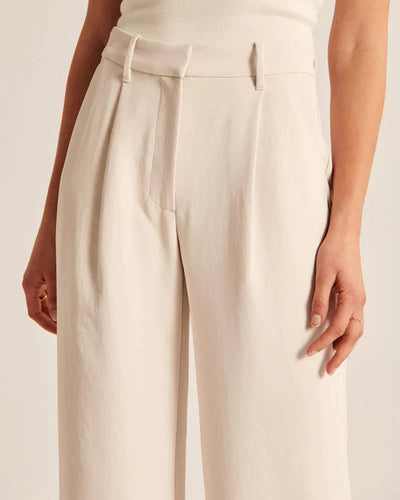 Maßgeschneiderte Hose mit weitem Bein 