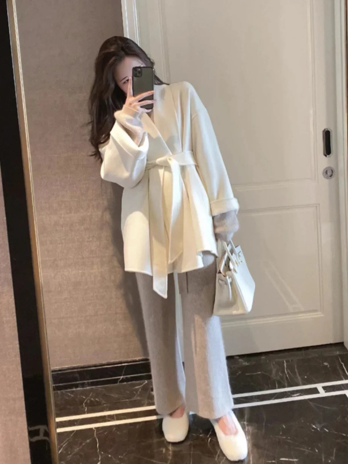 Serenya™ | Handgefertigter Woll-Kaschmir-Mantel 