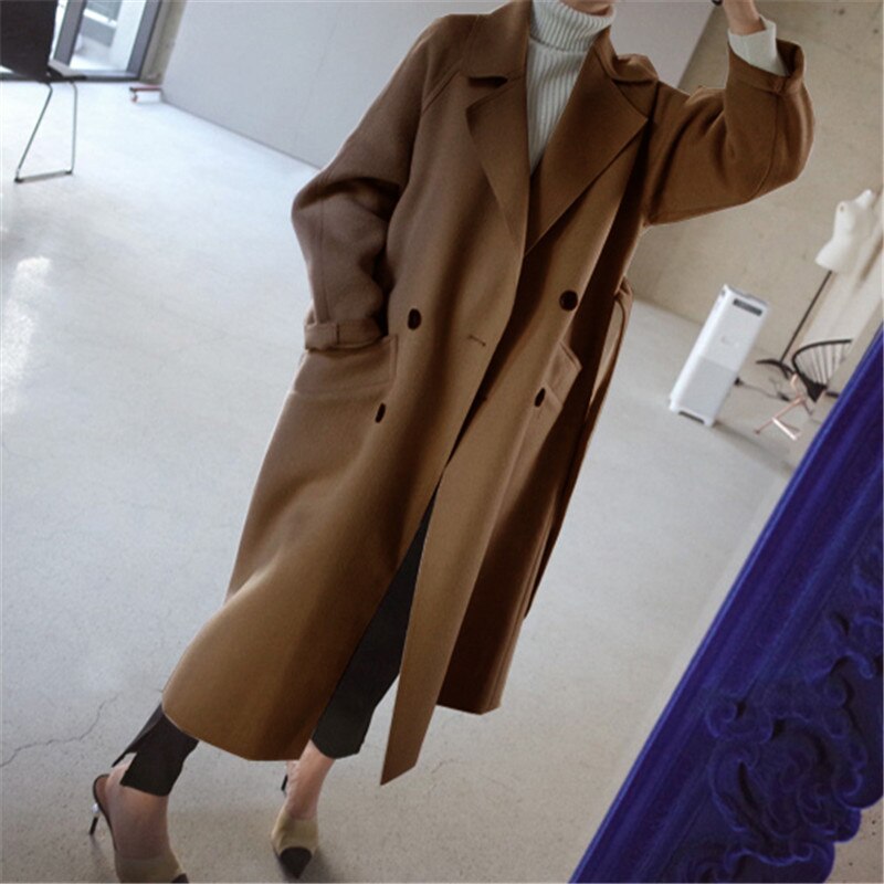 Clara Damen-Trenchcoat aus Wolle