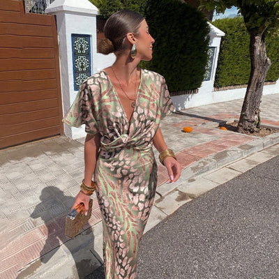 Celest – Maxikleid mit gedrehtem V-Ausschnitt 