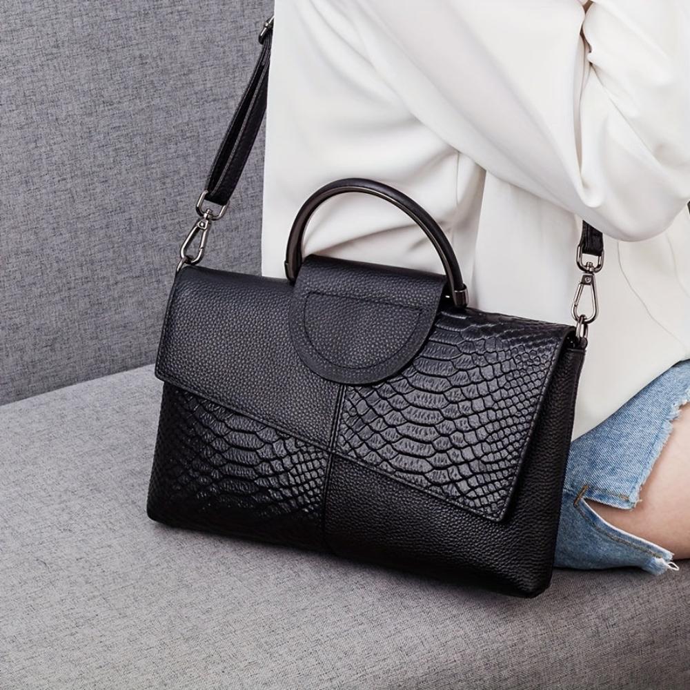 Kassandra | Handtasche mit opulentem Krokodilmuster