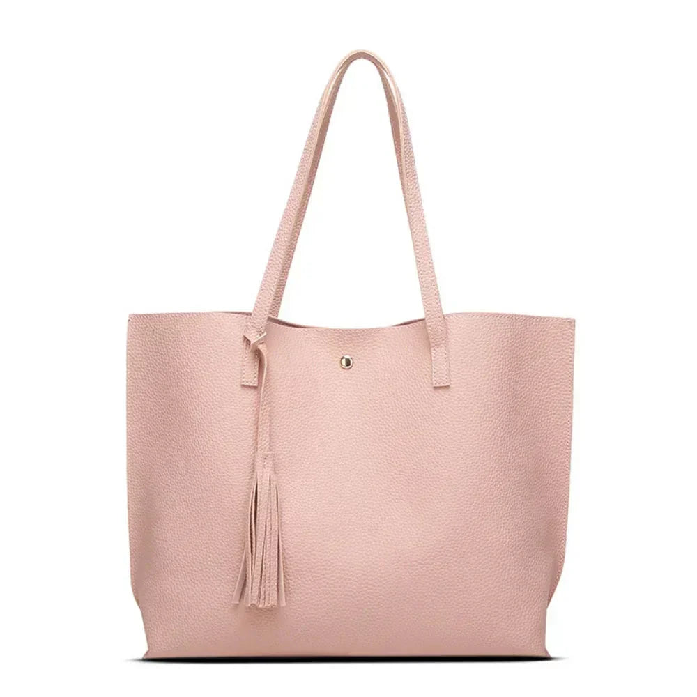 Istar – Schultertasche aus weichem Leder 