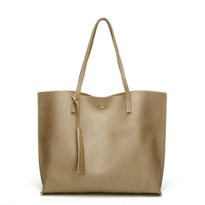 Istar – Schultertasche aus weichem Leder 