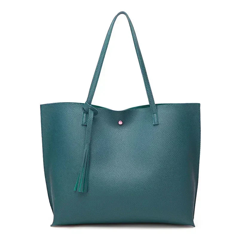 Istar – Schultertasche aus weichem Leder 