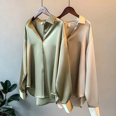 Olivia – Langärmlige Luxus-Satinbluse 