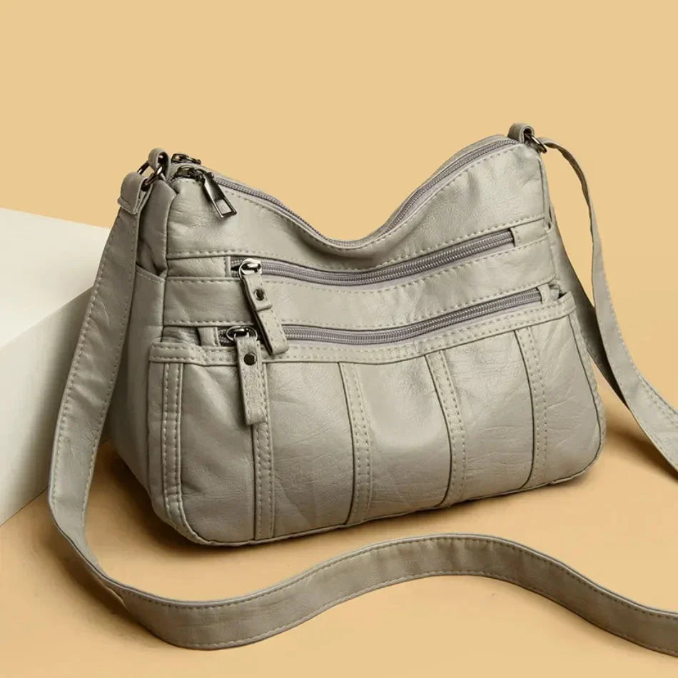 Nina – Umhängetasche aus weichem Leder 