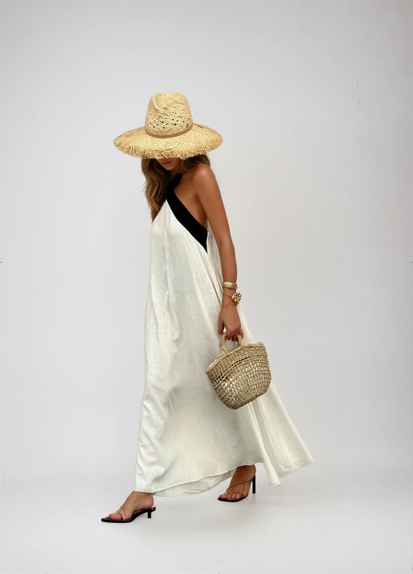 Lauren – Langes Kleid mit gekreuztem Rücken 